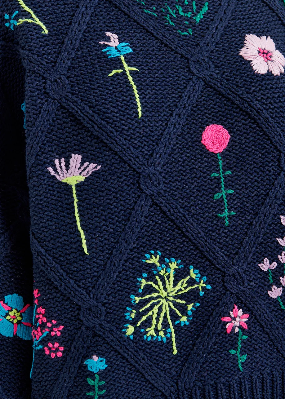 Dark blue rib-knitted sweater with flower embroidery