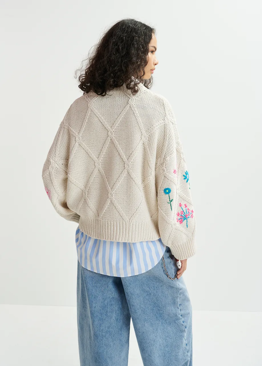 Off-white rib-knitted sweater with flower embroidery