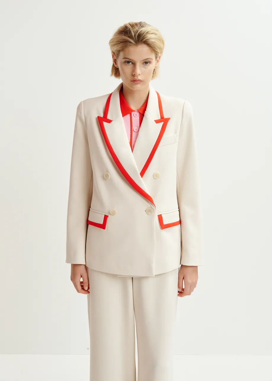 Zweireihiger Blazer in Cremeweiß mit Zierleisten in Kontrastfarbe