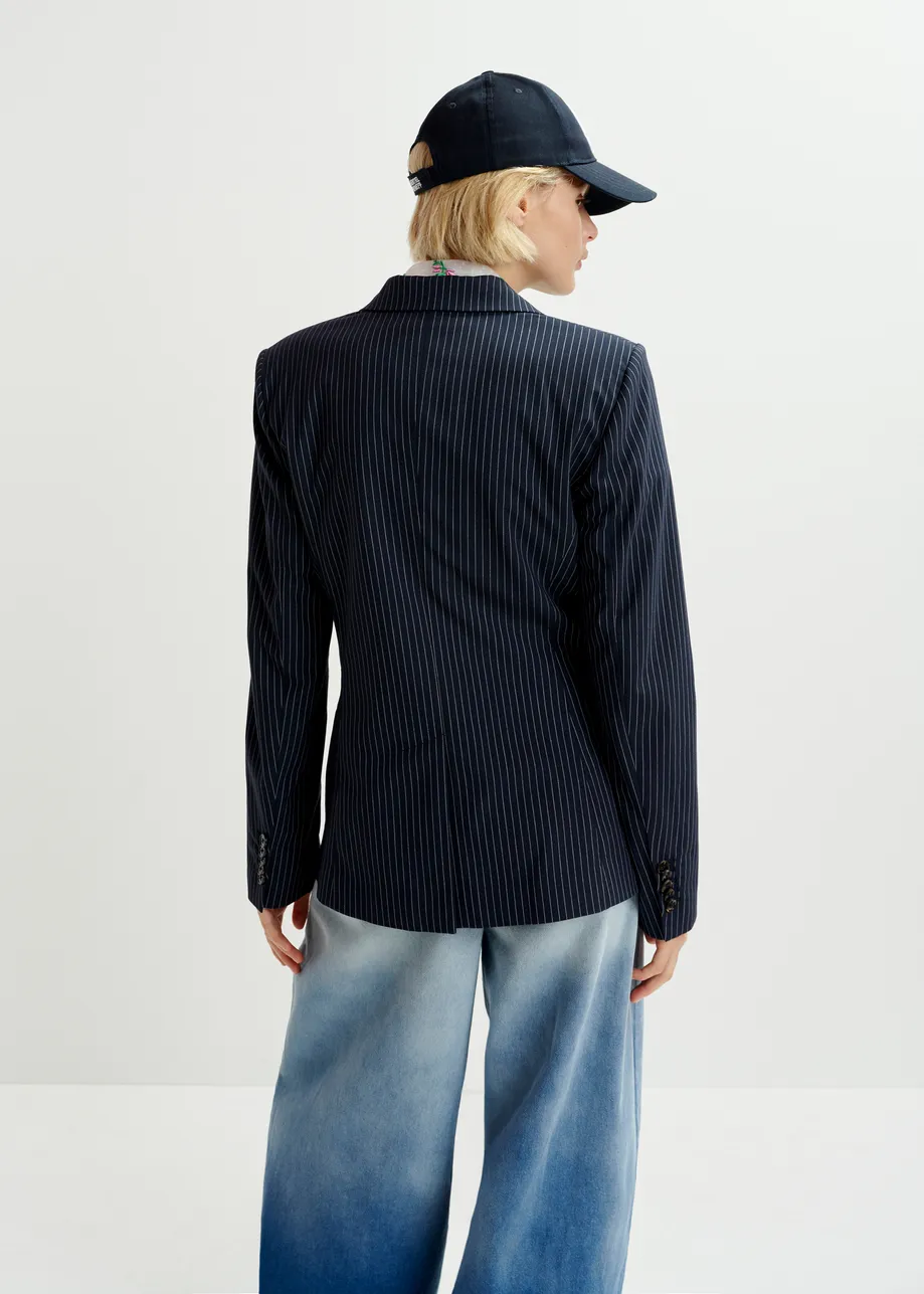 Dark blue and white pinstripe single-breasted blazer