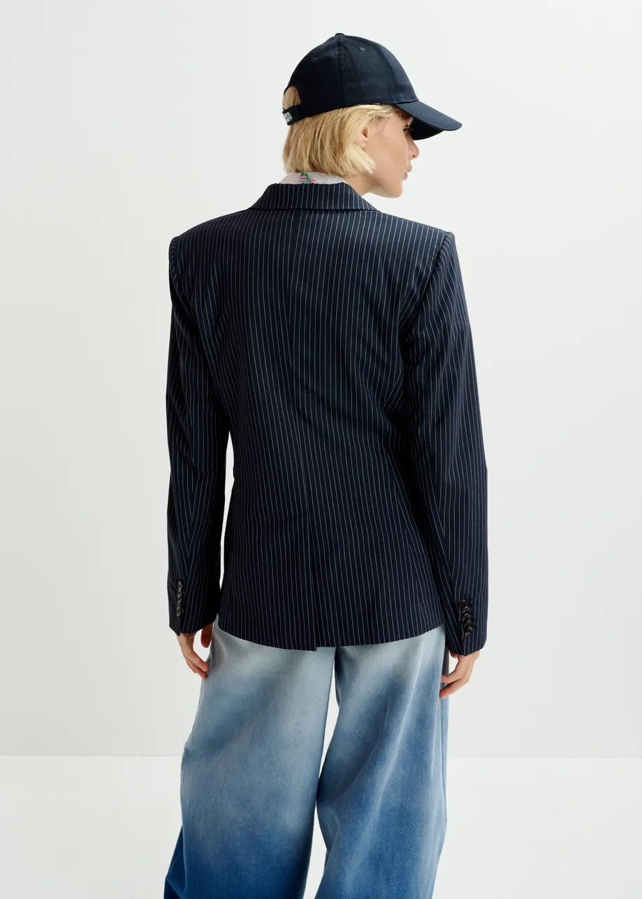 Dark blue and white pinstripe single-breasted blazer