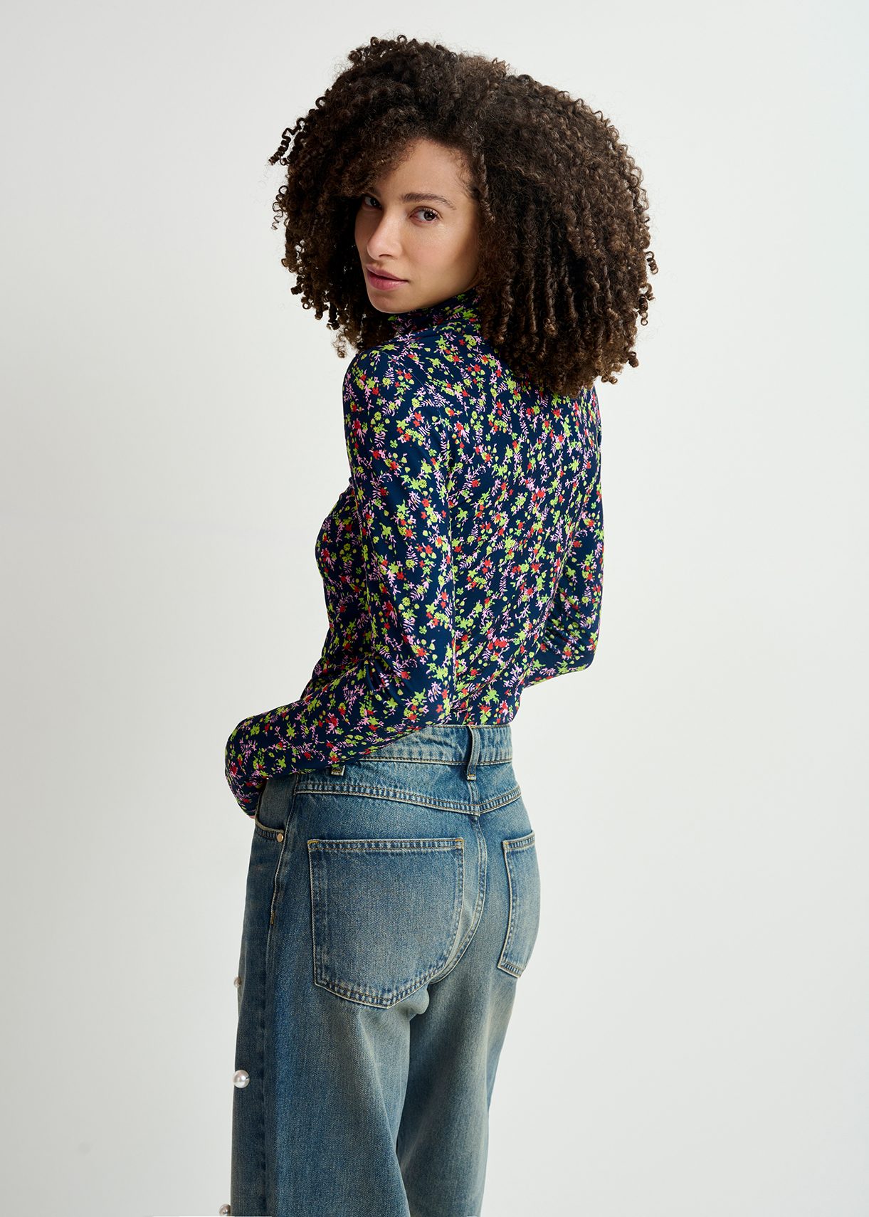 Dark blue floral-print turtleneck top | Essentiel Antwerp United