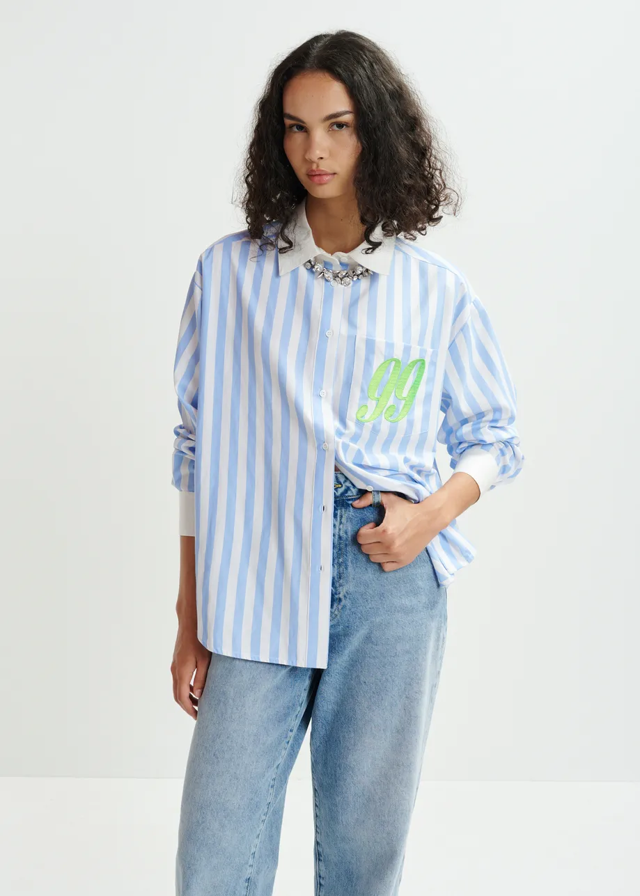 Camisa de rayas con bordado «99», azul, blanco y verde