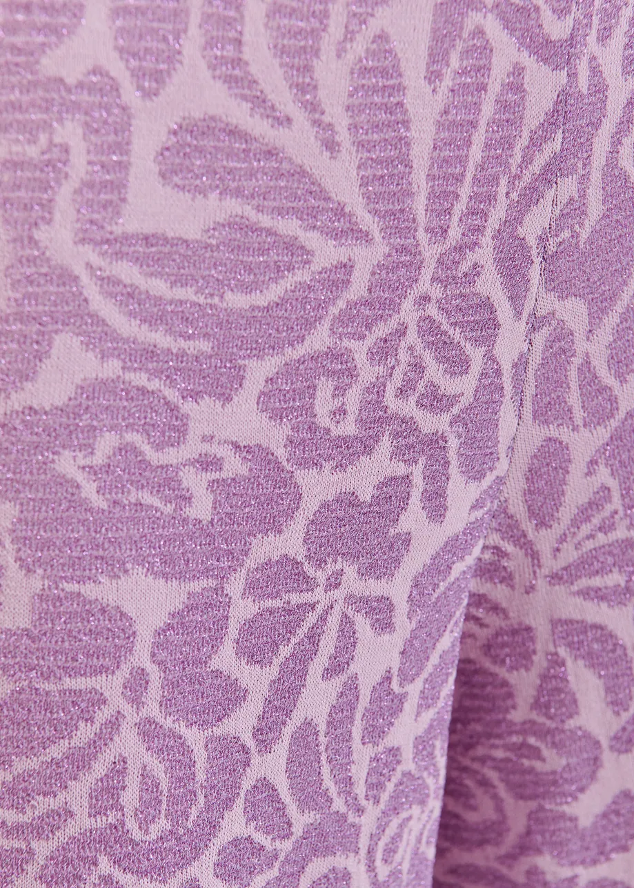 Paarse en mauve broek met olifantenpijpen in bloemenjacquard