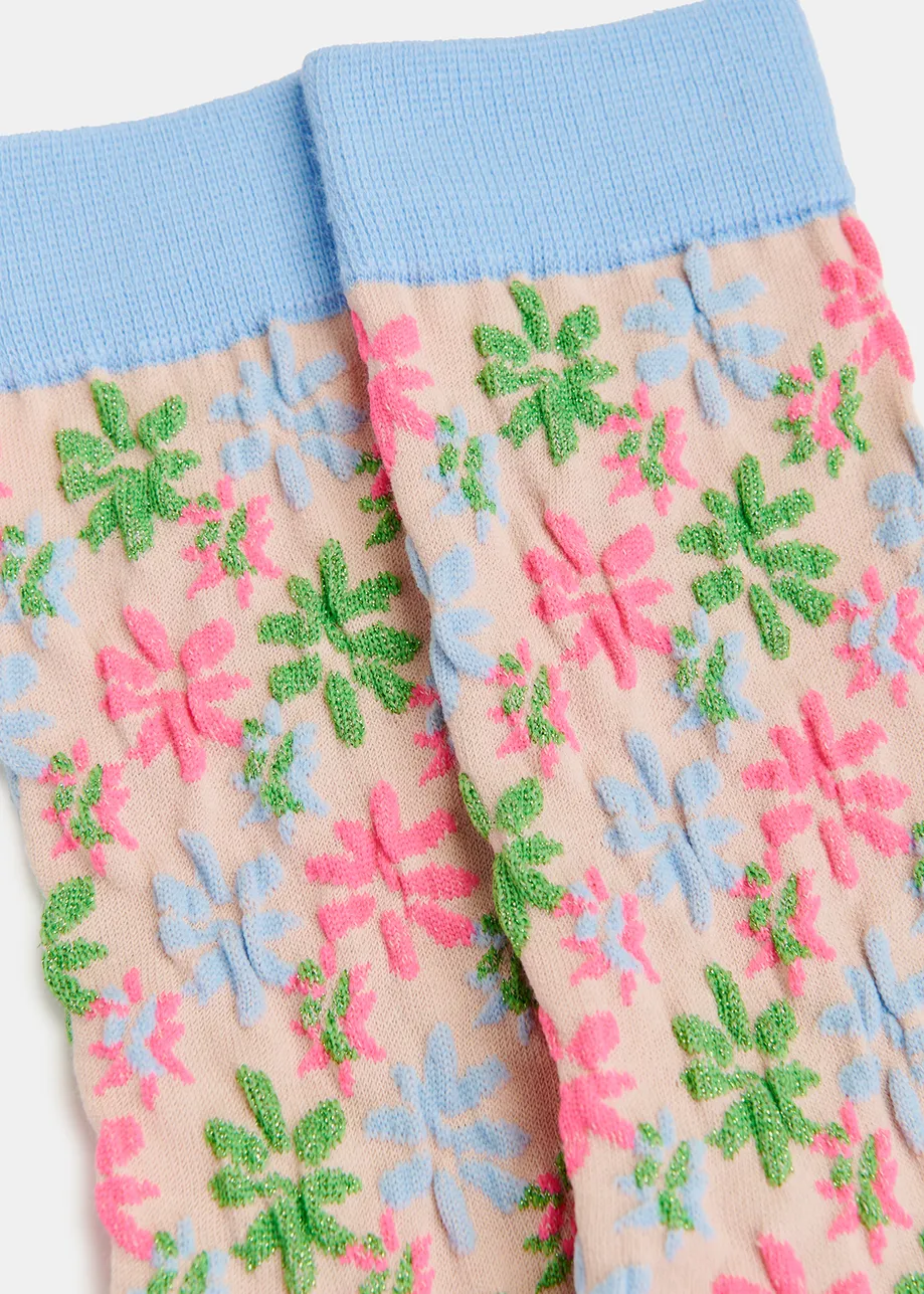 Light pink floral jacquard-knit mid-length socks