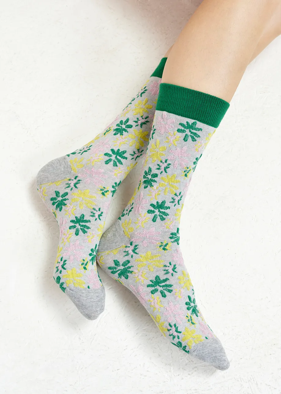 Chaussettes mi-mollet en jacquard fleuri grises et vertes