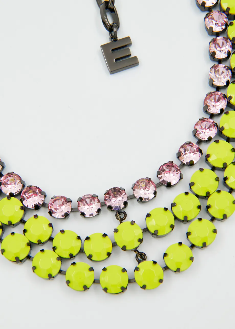 Collier en strass superposés vert et rose