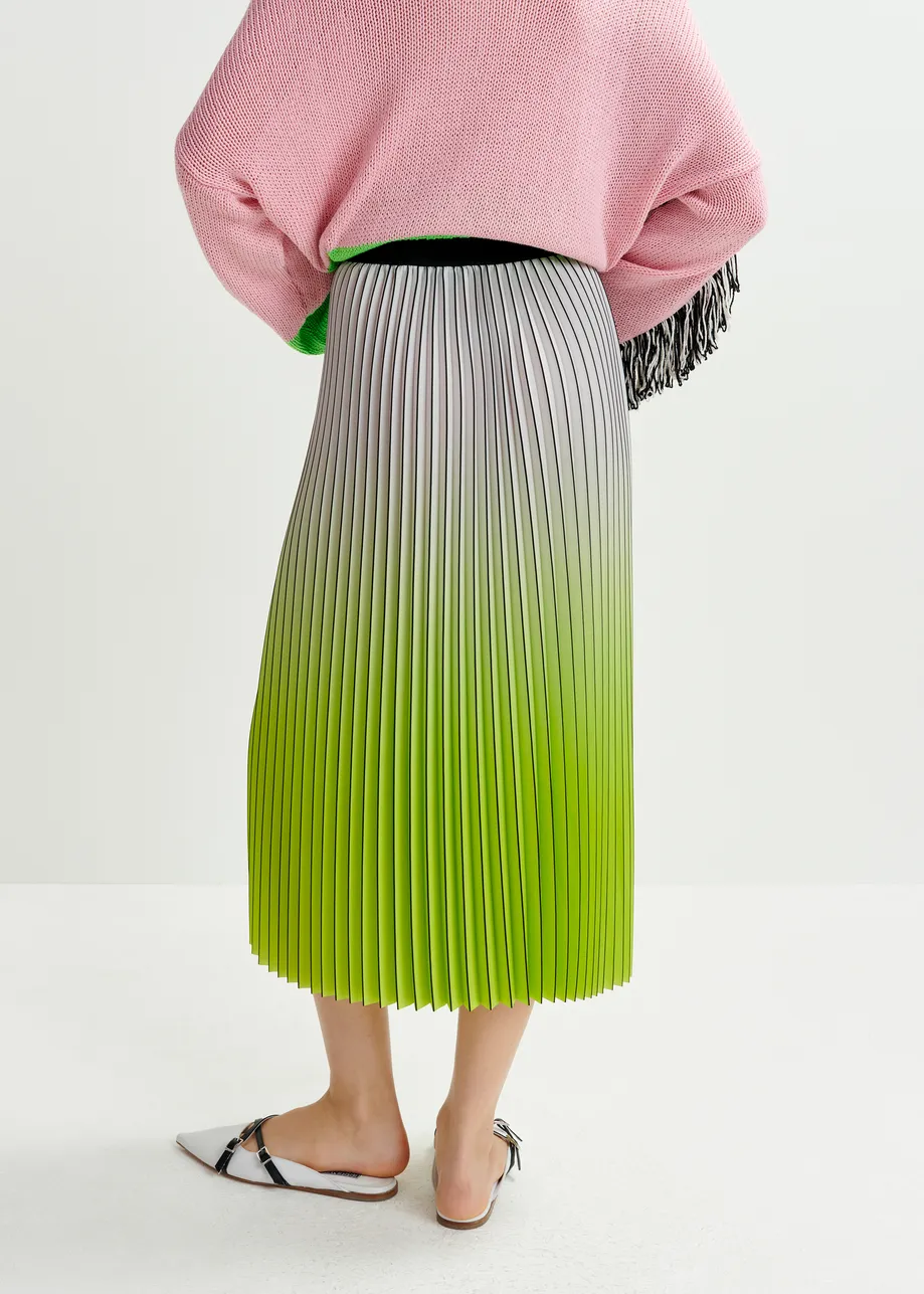 Grey, green and black pleated skirt with gradient effect