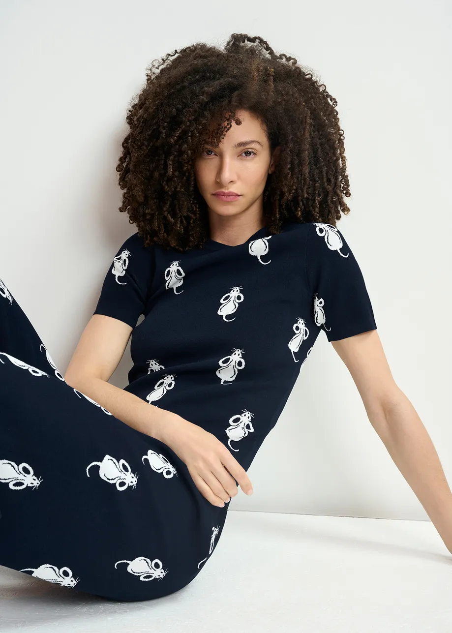 Navy blue short-sleeved knitted top with mice pattern