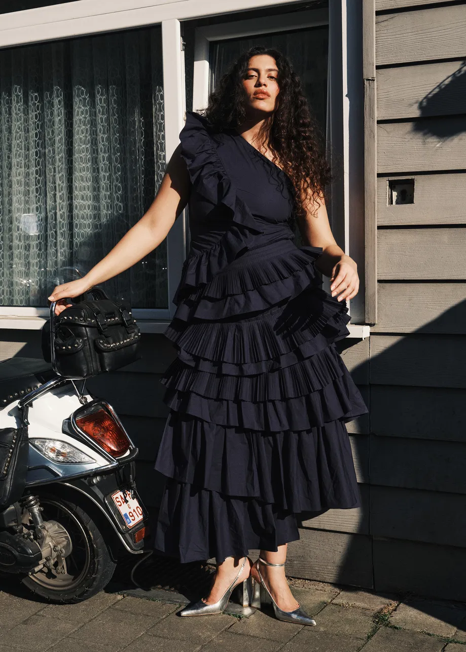 Dark blue one-shoulder asymmetrical cotton top with ruffles