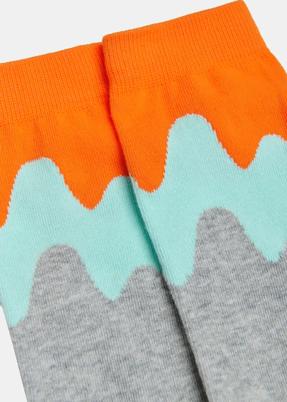 Grey, light blue and orange wavy jacquard socks