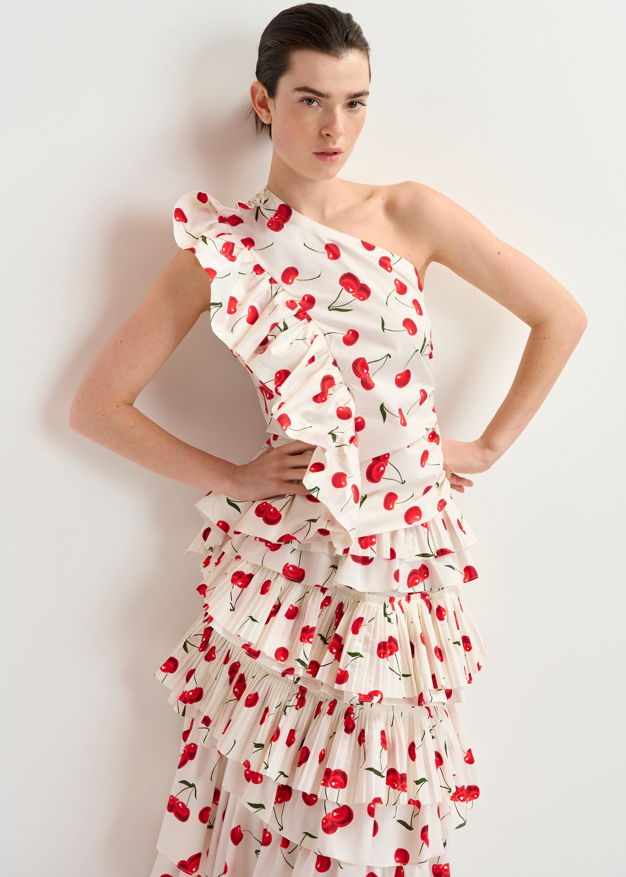 White, red and green asymetrical layered midi skirt | Essentiel