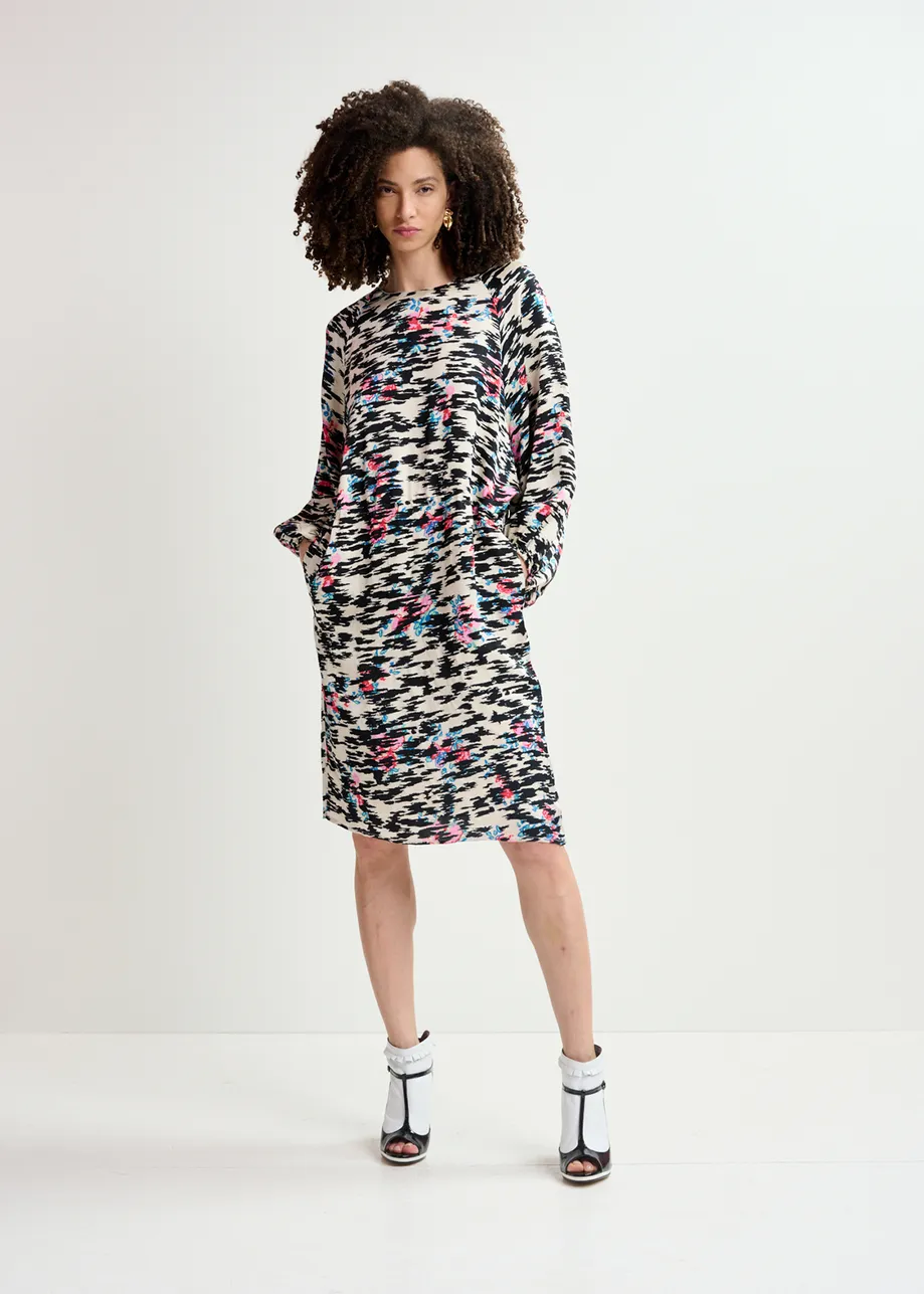 Robe mi-longue à imprimé graphique noir, blanche et multicolore