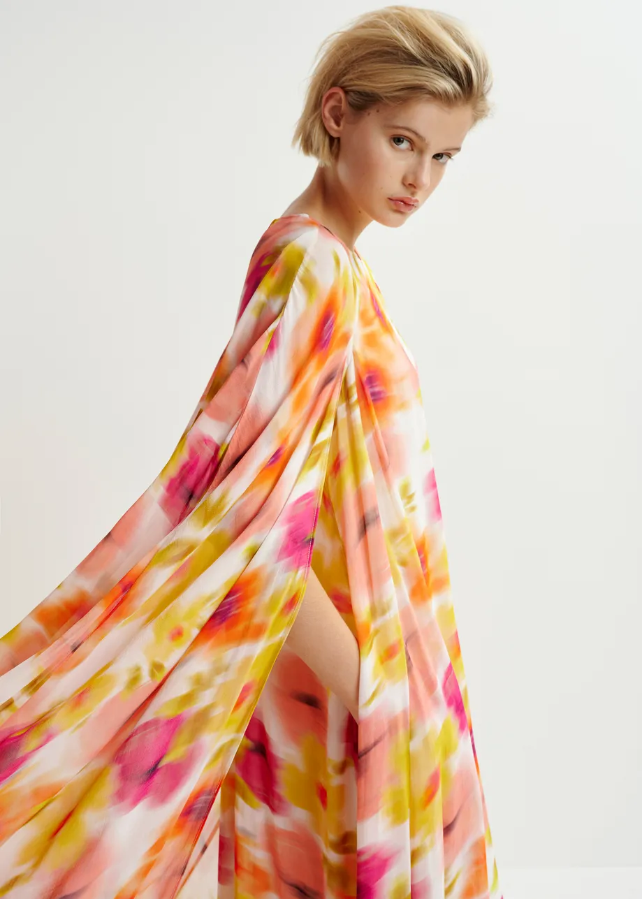 Multicolored maxi-dress with cape-like sleeves