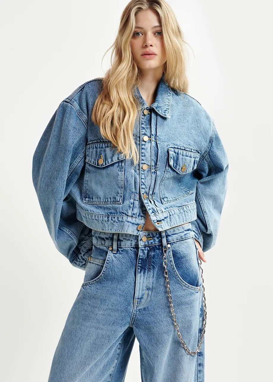 Veste courte en denim bleue