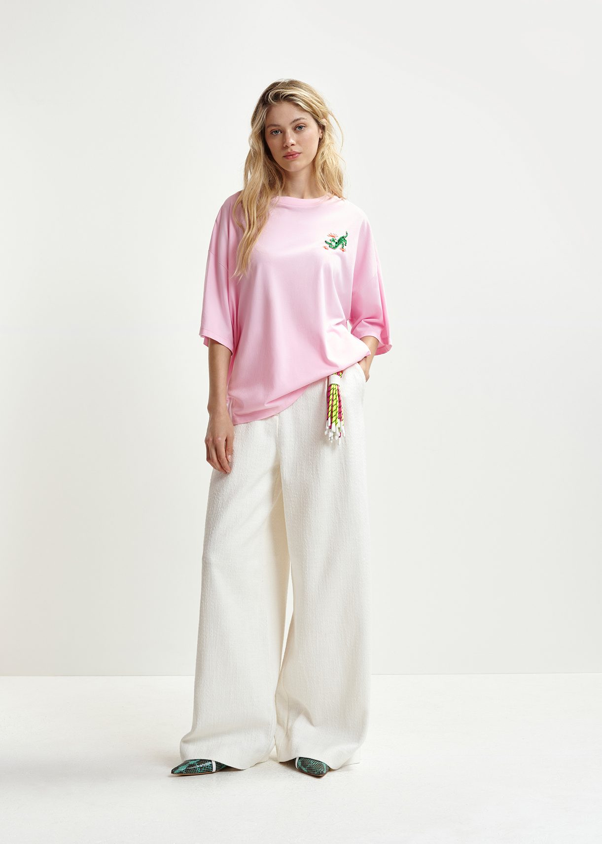 エッセンシャル・アントワープ(ESSENTIEL ANTWERP)レディース