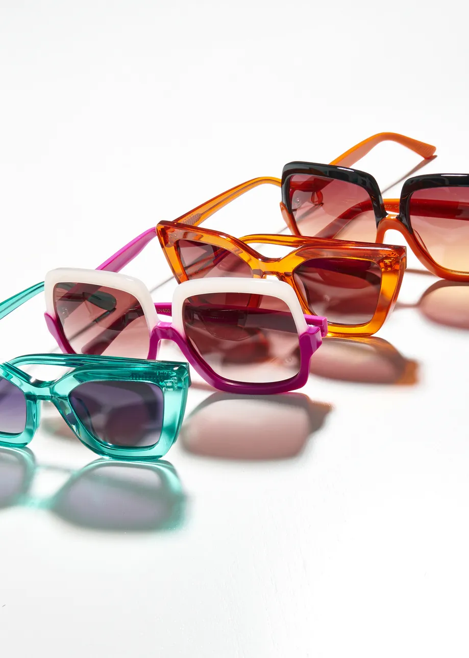 Creme and purple oversized two-tone sunglasses