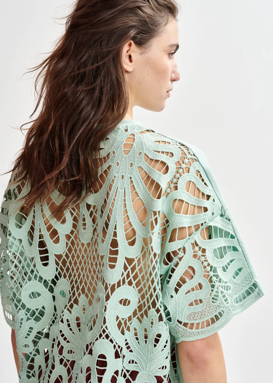 T-shirt turquoise avec dos en dentelle