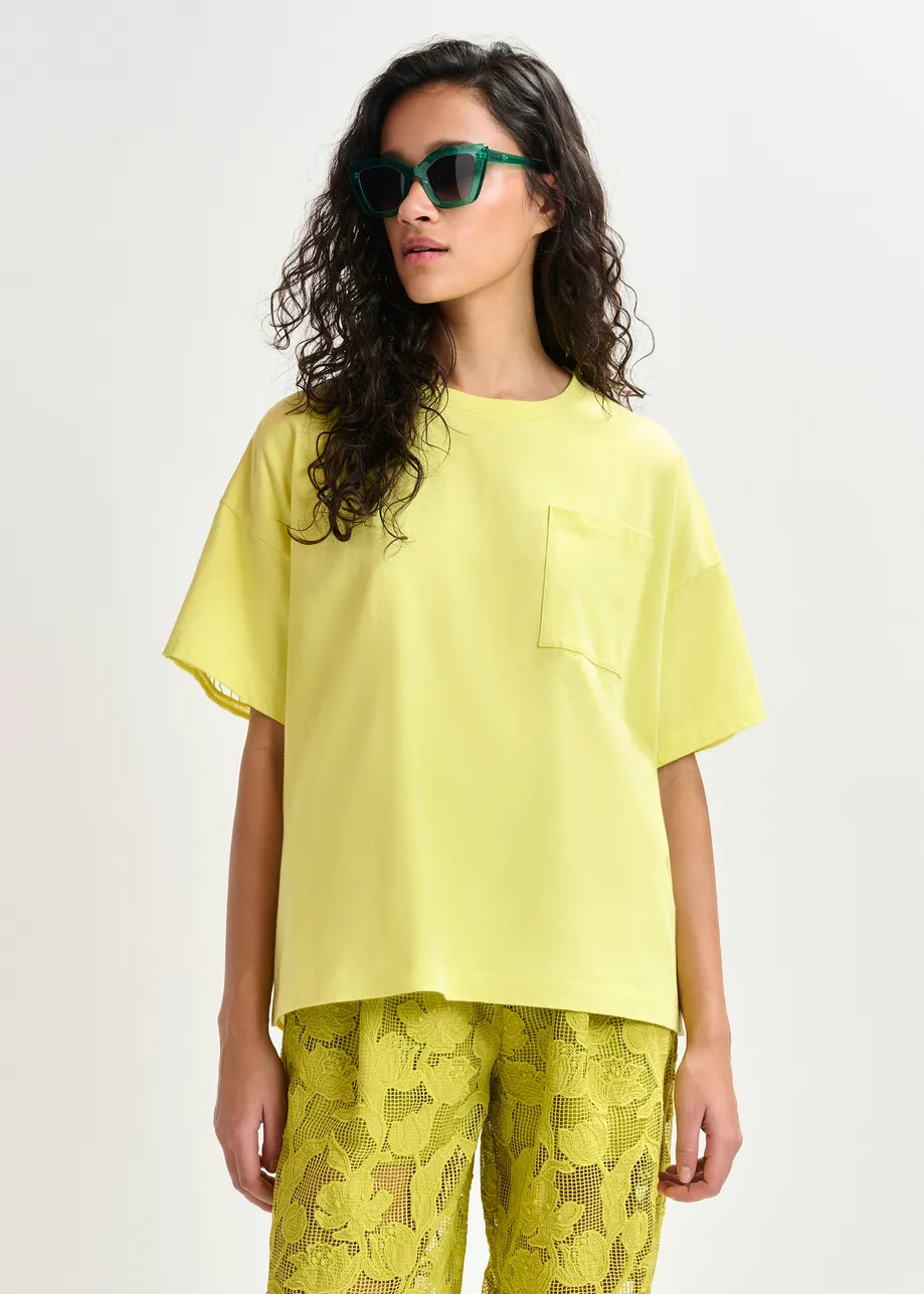 T-shirt jaune avec dos en dentelle