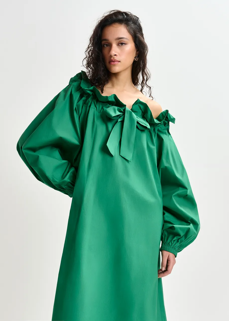 Green cotton maxi dress with voluminous sleeves and adjustable neckline