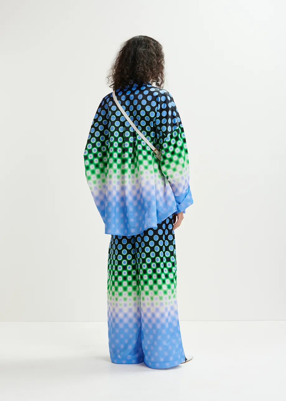 Zwart, blauw en groen satijnen overhemd met print