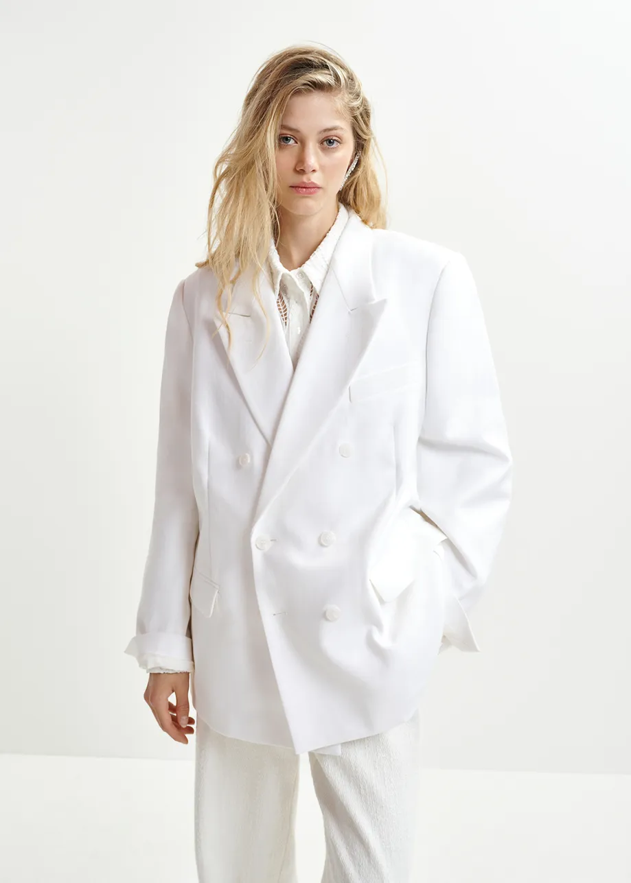 Witte blazer met dubbele knopenrij