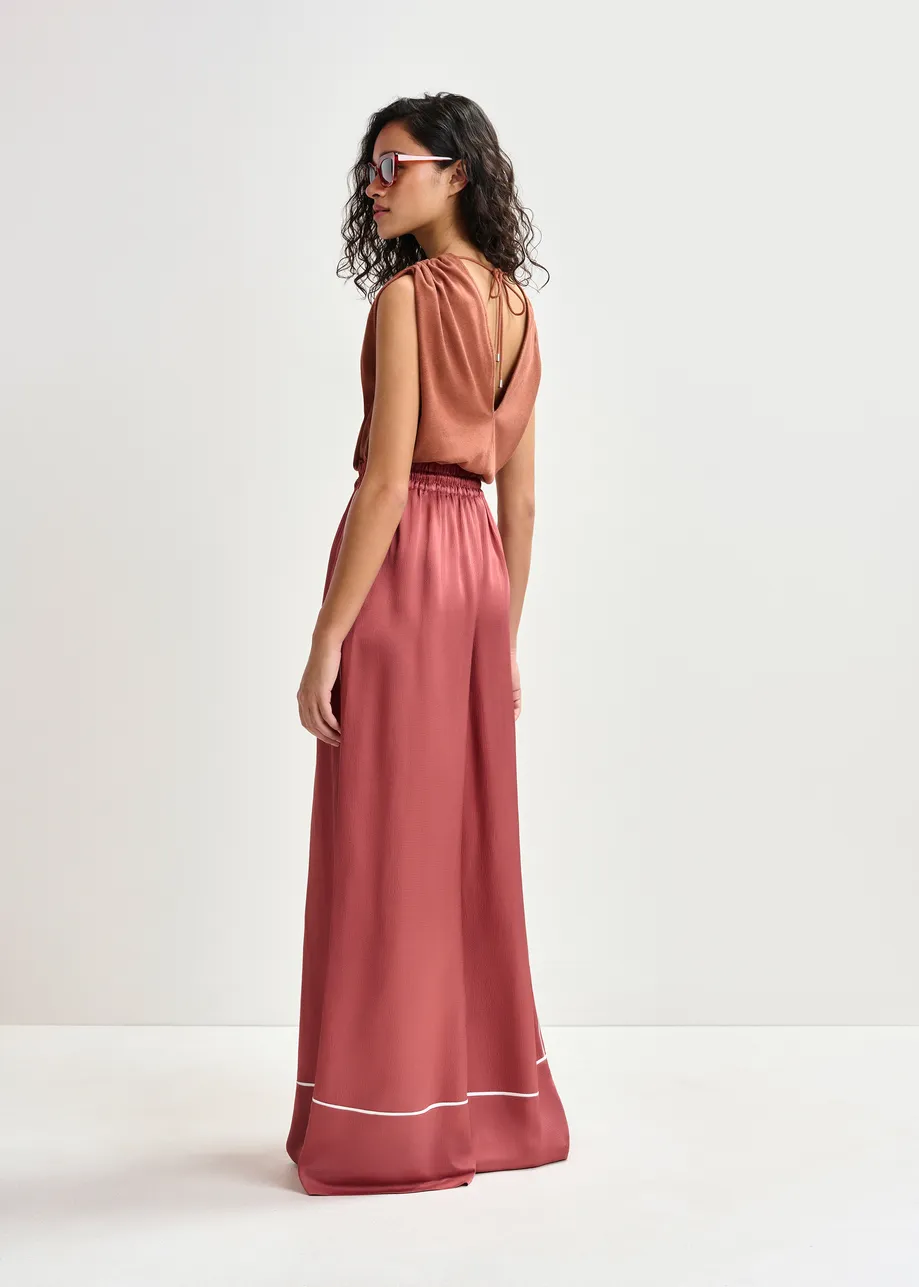 Rust red wide-Leg pants with contrast stitching