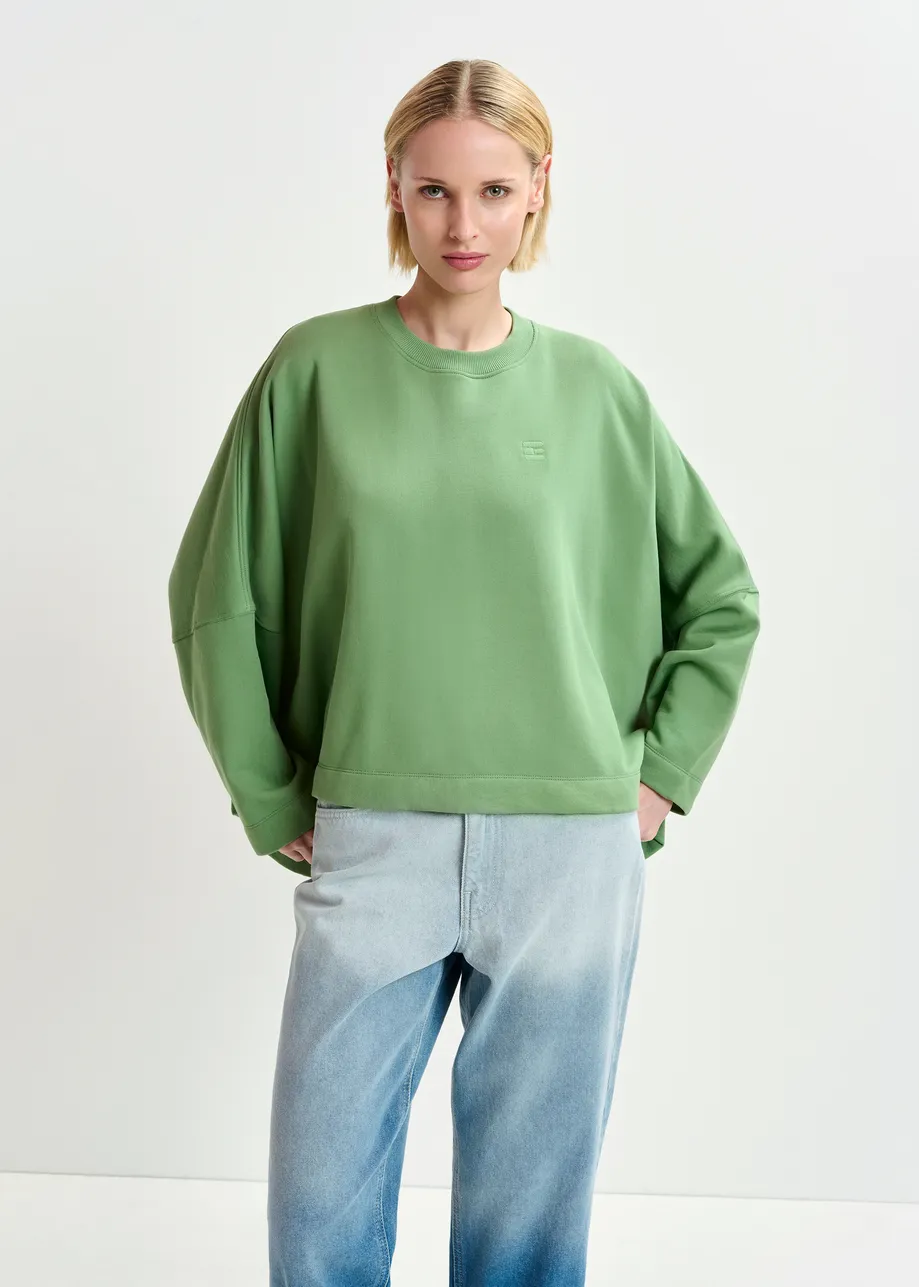 Khaki short-sleeved sweatshirt with E-shaped embroidery