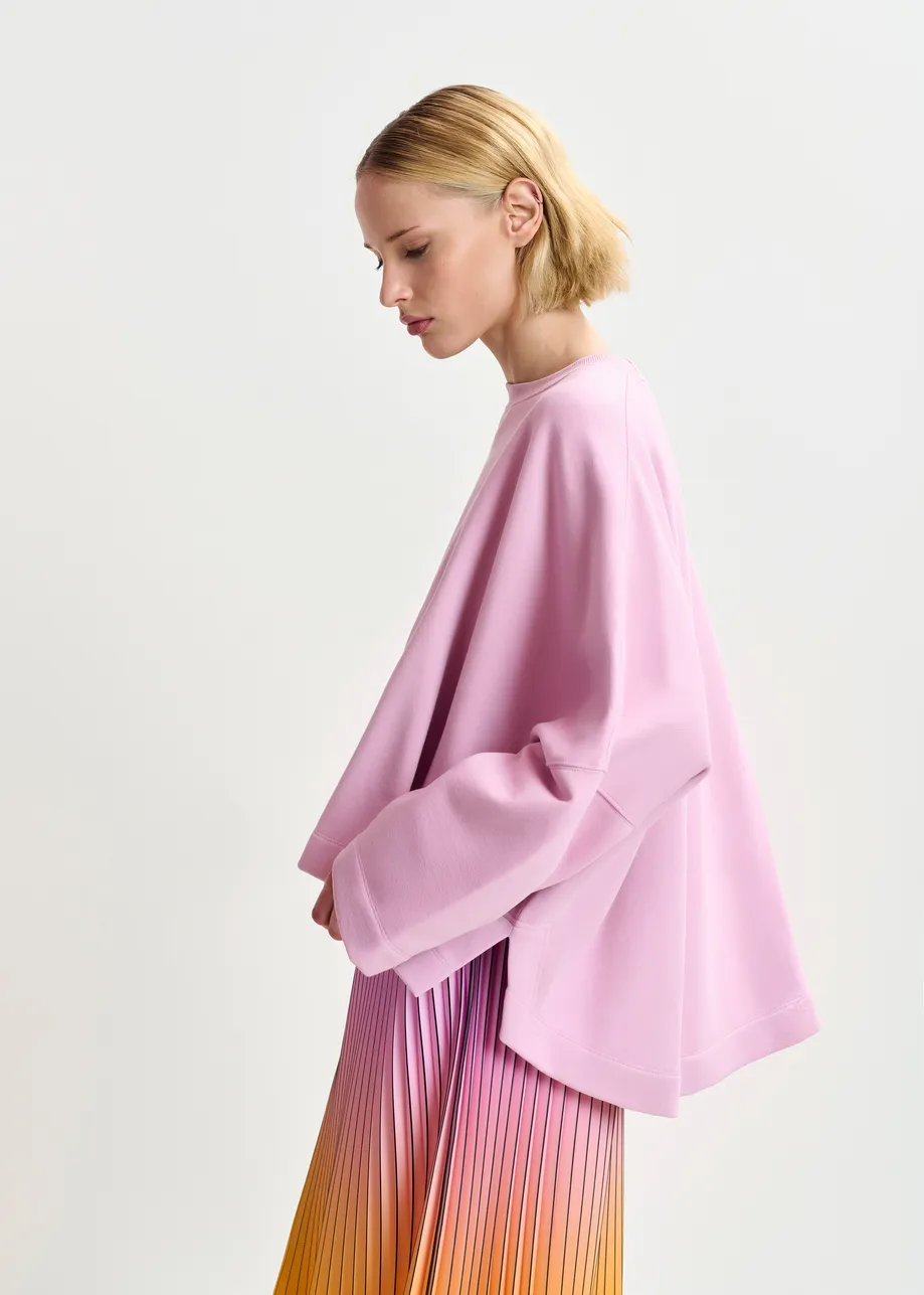 Roze sweater met korte mouwen en E