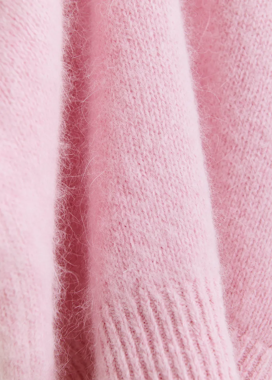 Maille en angora mélangée rose clair