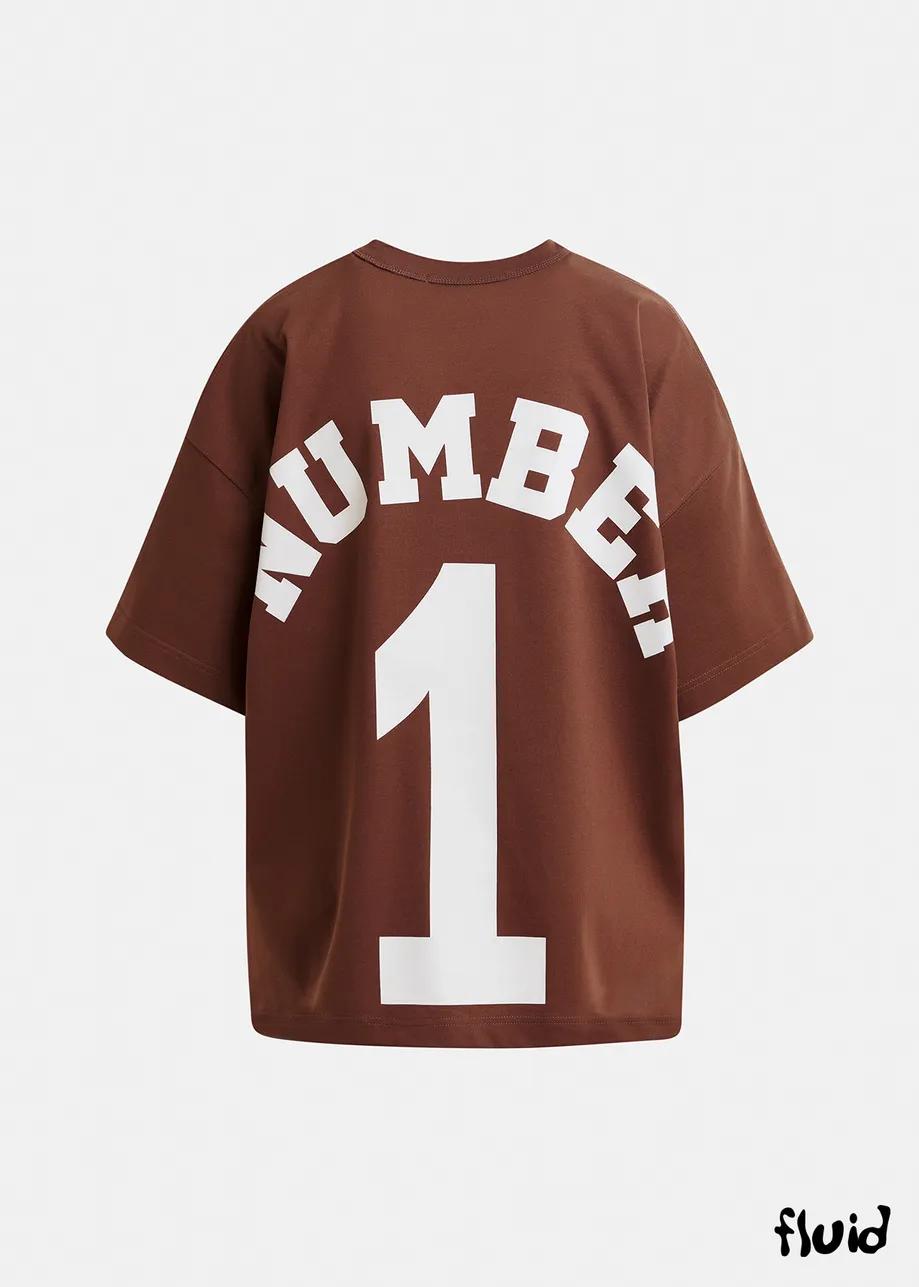 T-shirt bordeaux in cotone biologico con stampa "Number 1".