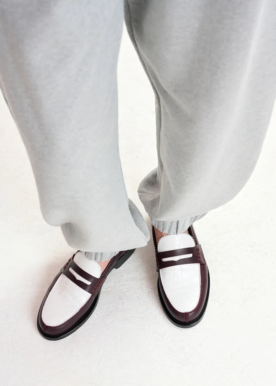 Burgundy and white leather loafers with croco-effect