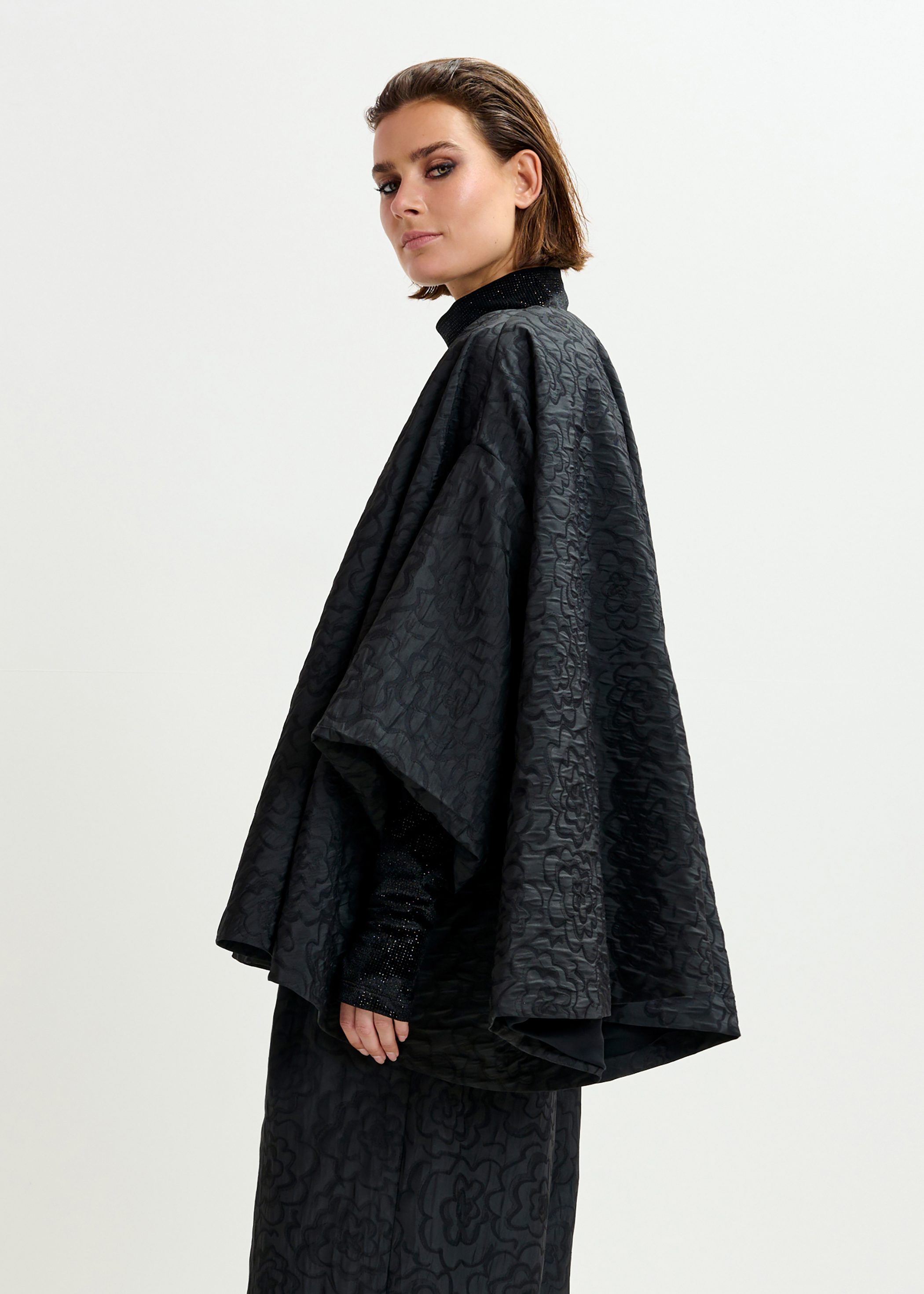 Black jacquard oversized cape jacket | Essentiel Antwerp United States