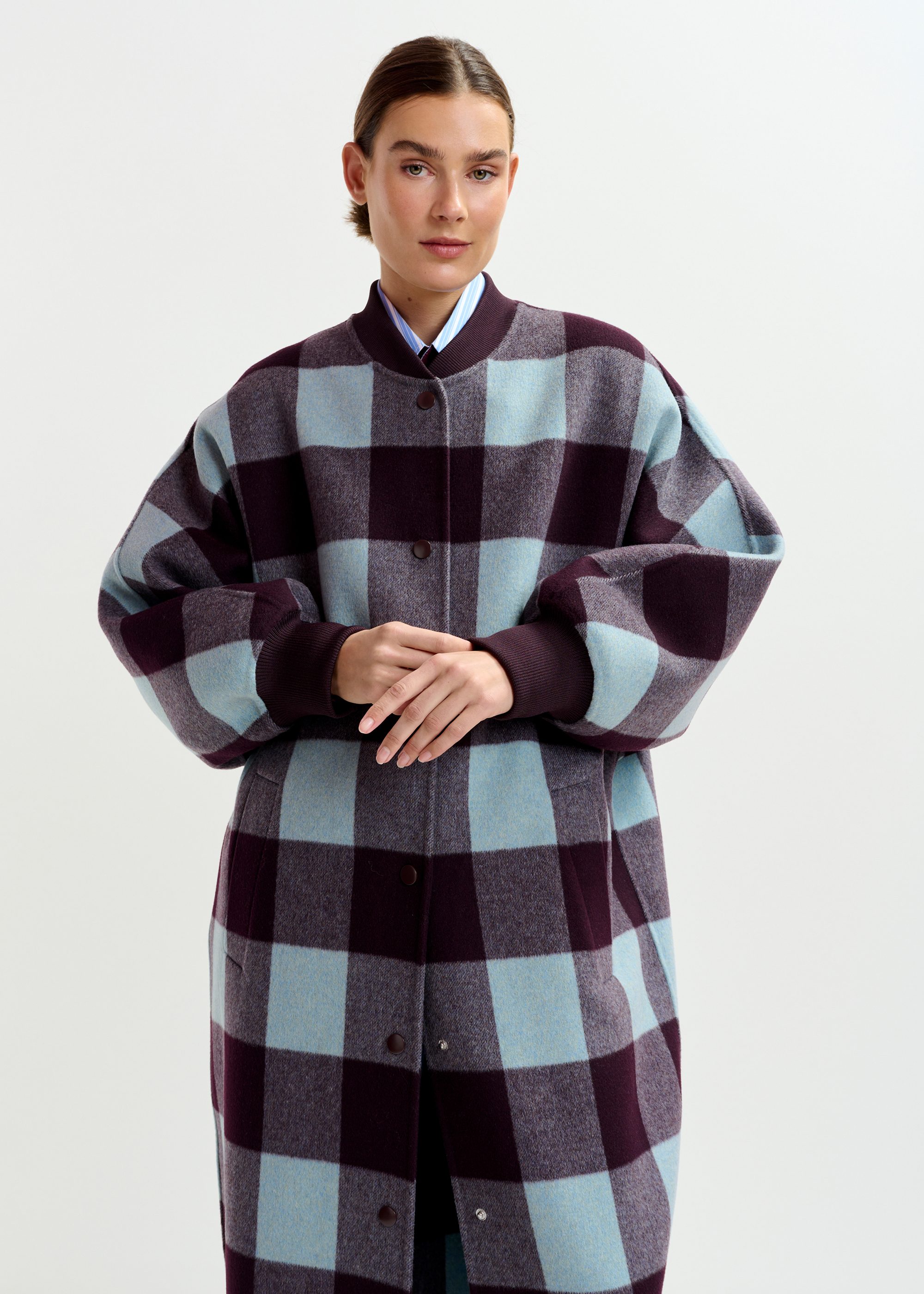 Deep burgundy and blue wool check coat | Essentiel Antwerp Spain