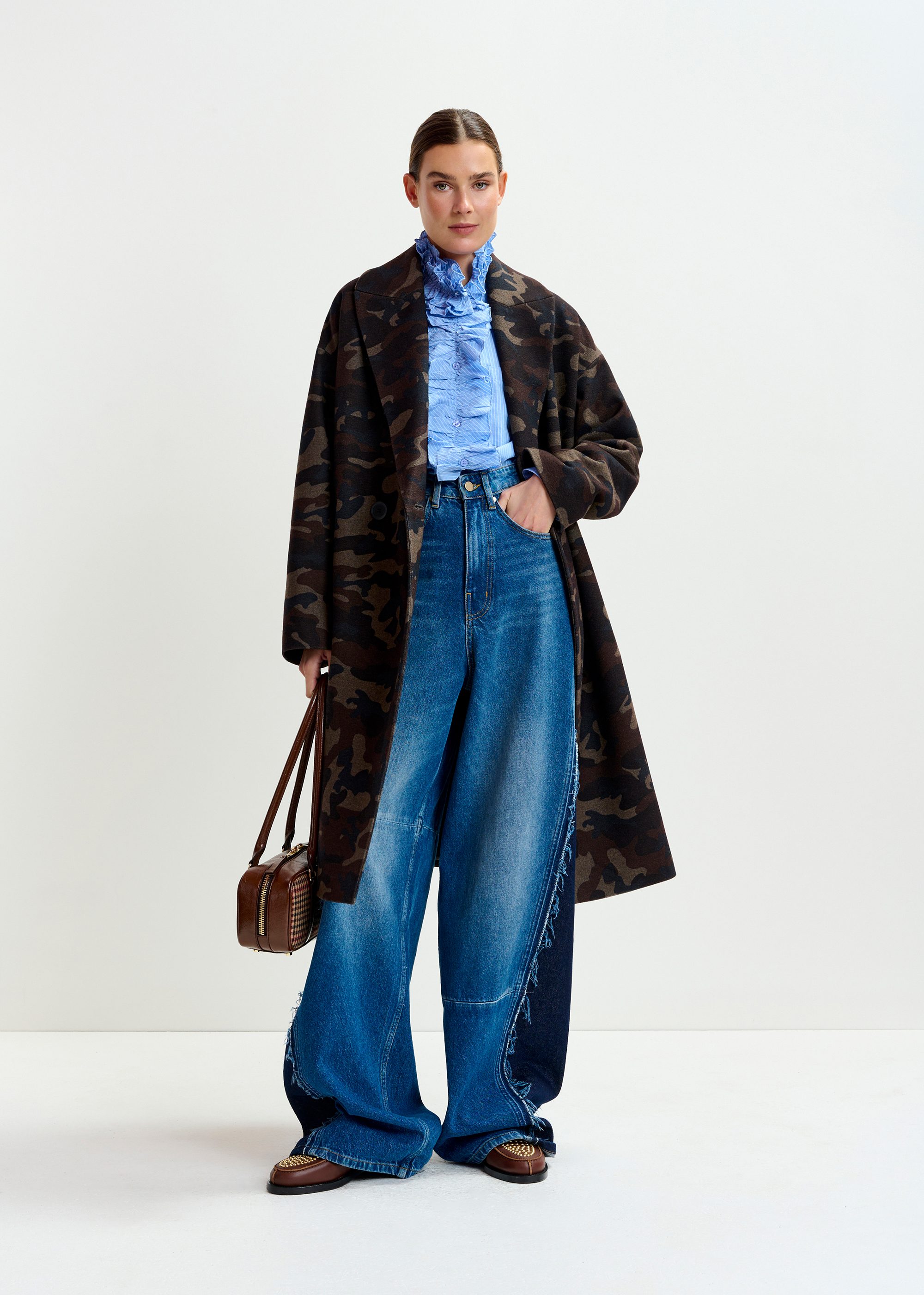 [ESSENTIEL ANTWERP]★Cubic 半月形 ショルダーバッグ フリルショルダーキルティングバッグ(ショルダーバッグ) | eur3