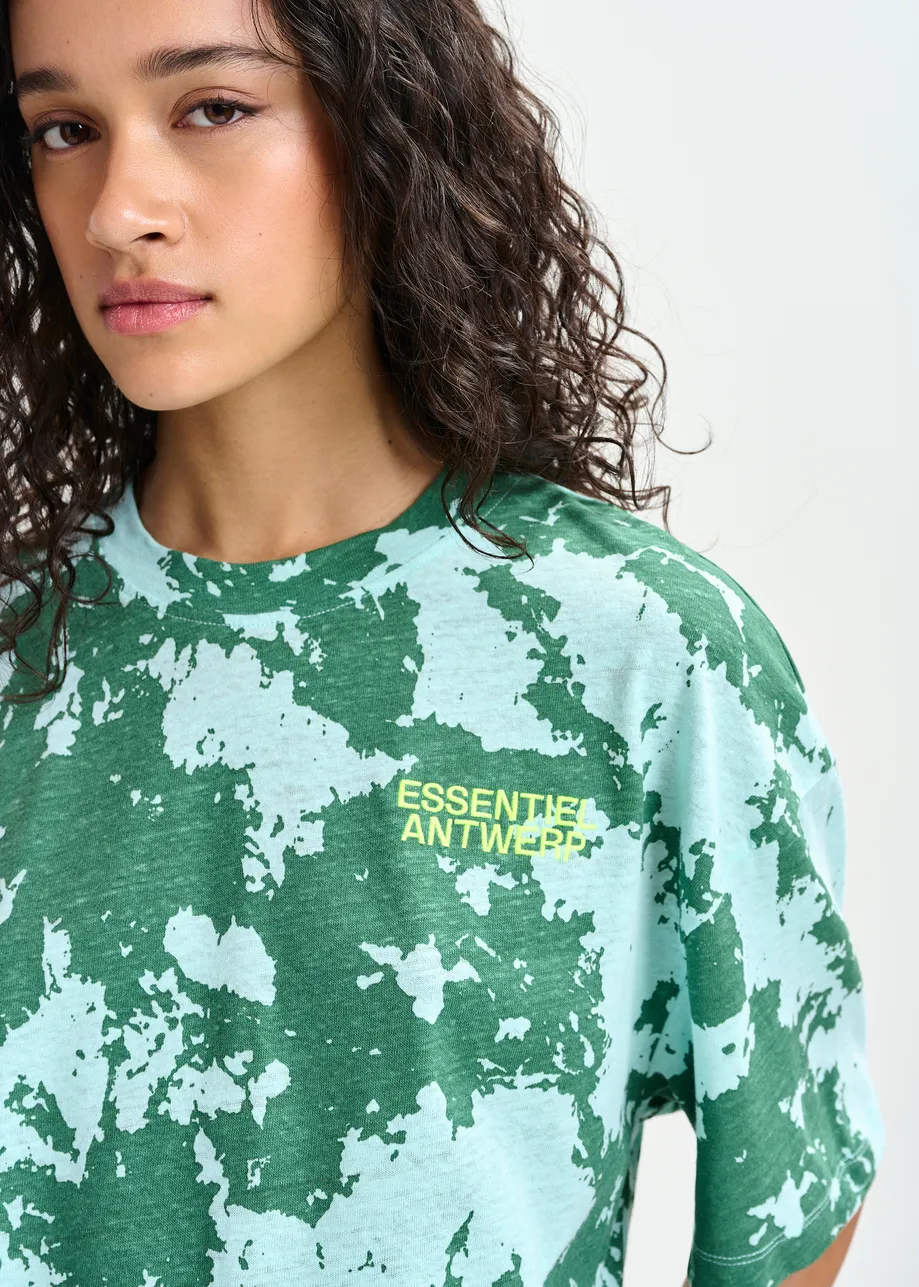 Green, blue and yellow oversized cotton-linen blend T-shirt with embroidery