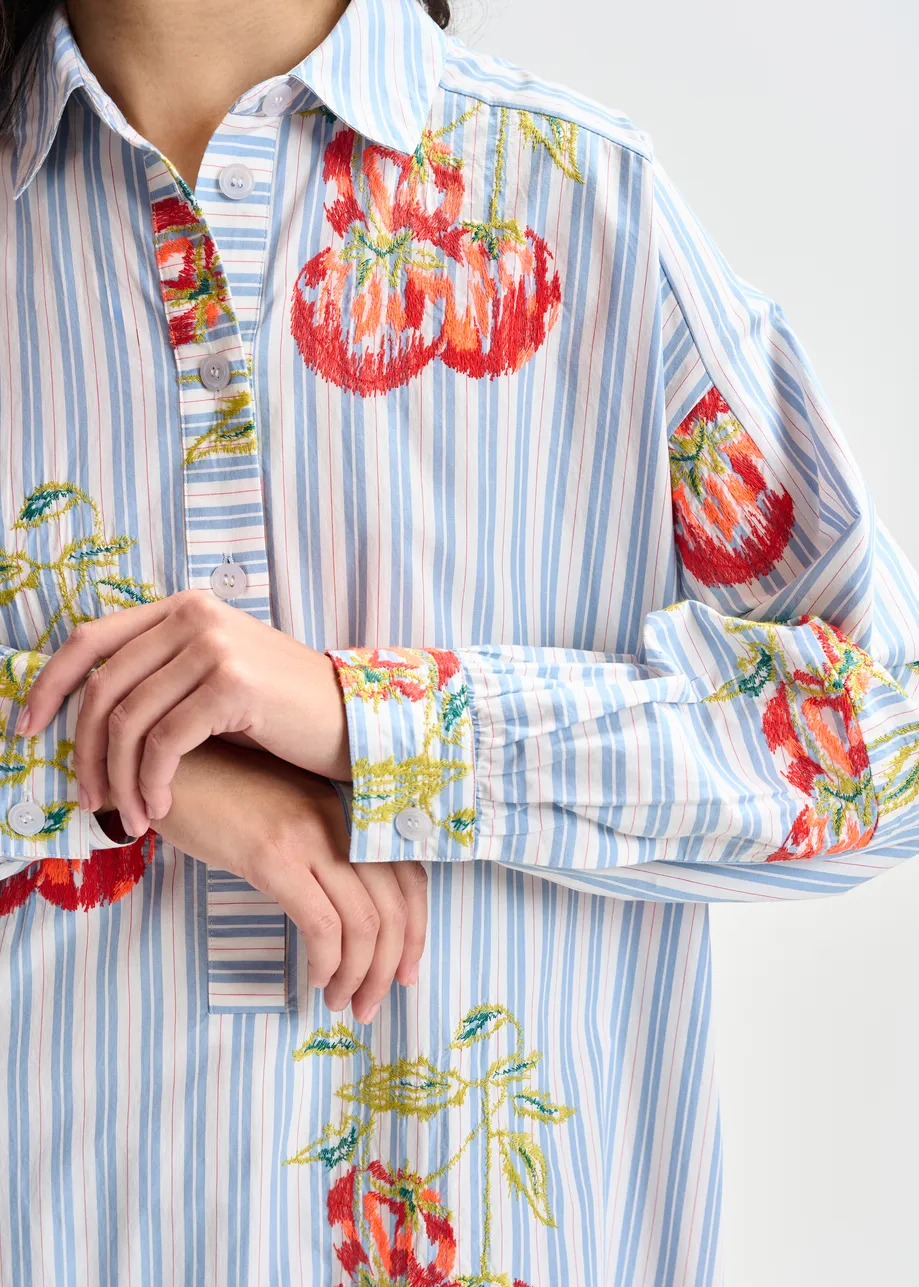 Robe mi-longue oversize à rayures bleue, blanche et orange brûlé
