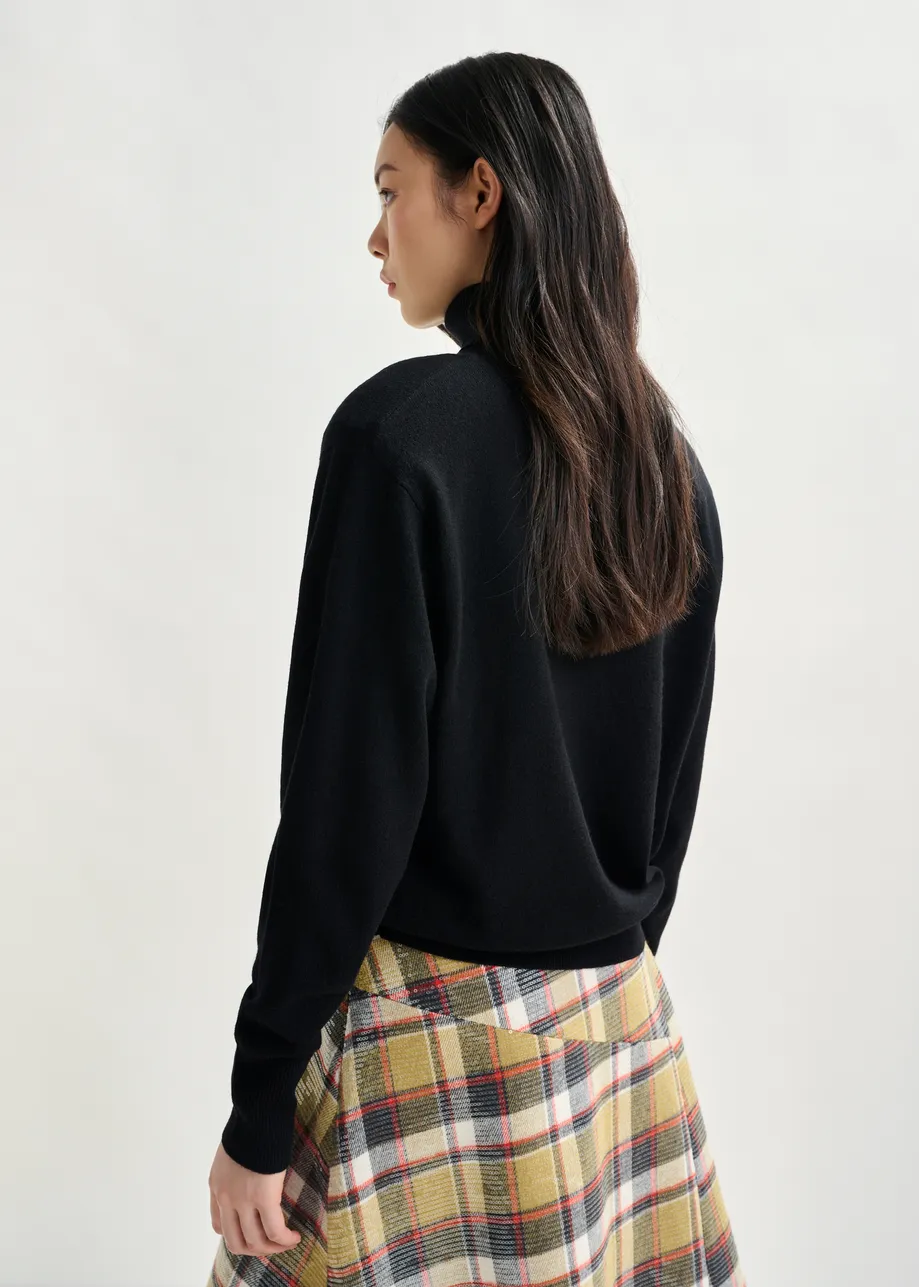 Black wool-blend turtleneck sweater with removable shoulder pads