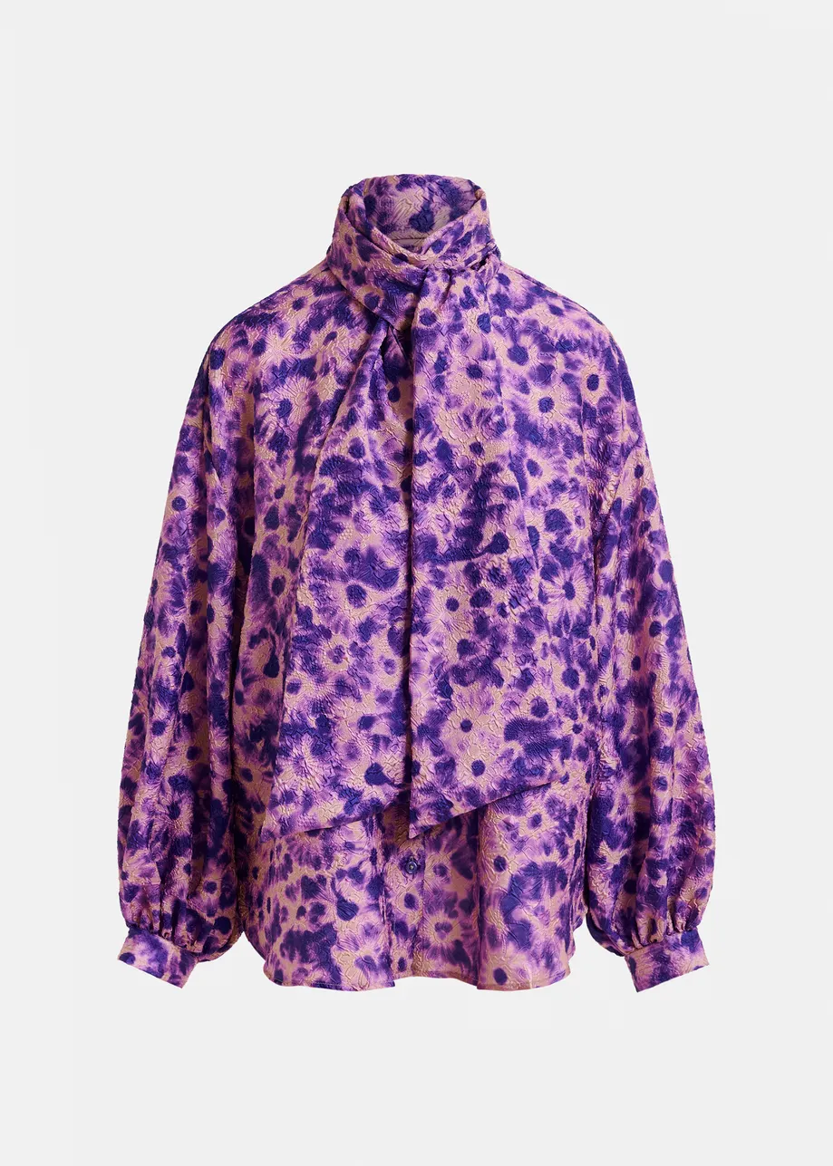 Chemise lavallière en jacquard fleuri rose clair et violette
