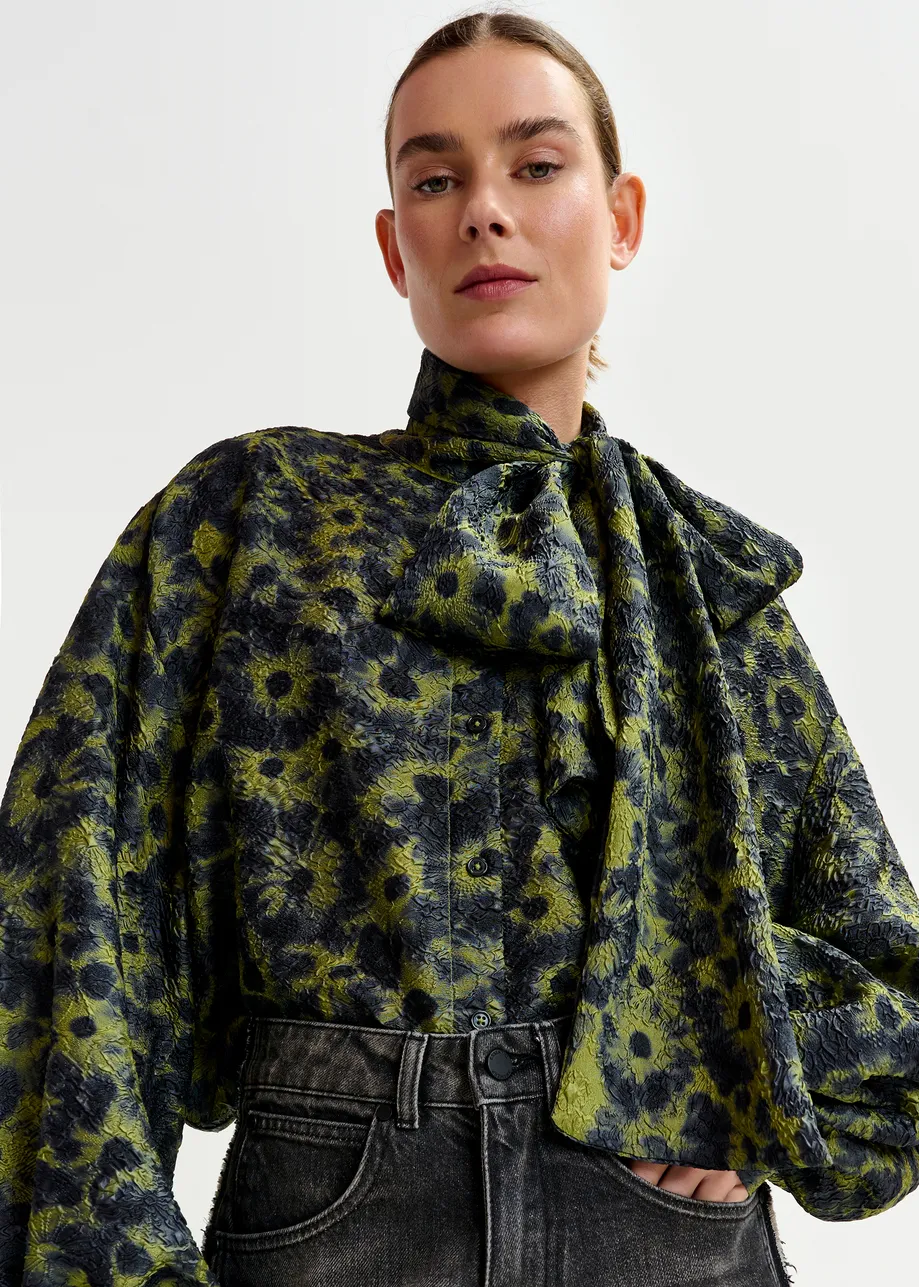 Jacquard Hemd in Khaki und Dunkelblau mit Blumenmuster und Schluppe