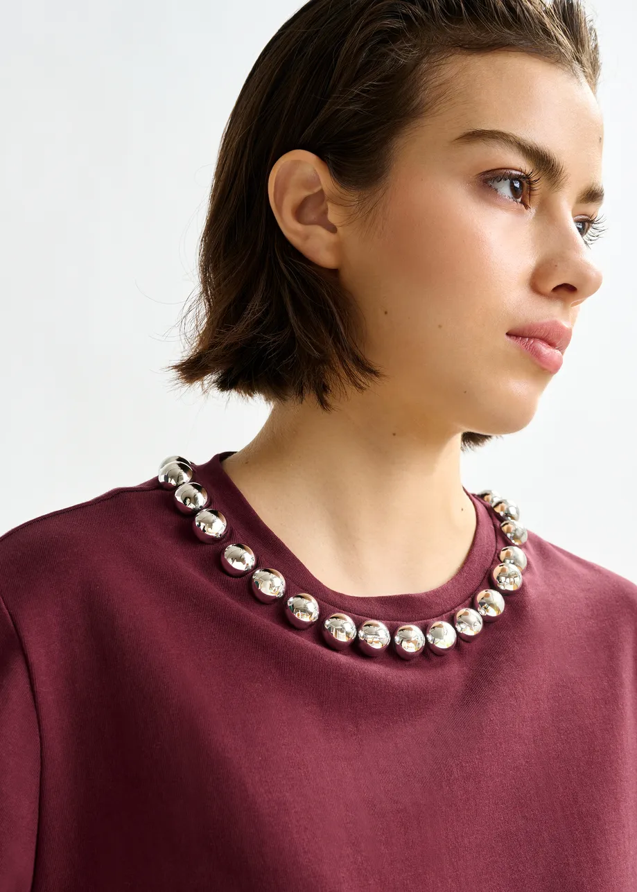 Burgundy and silver cotton T-shirt with metallic pearl-style embellishments