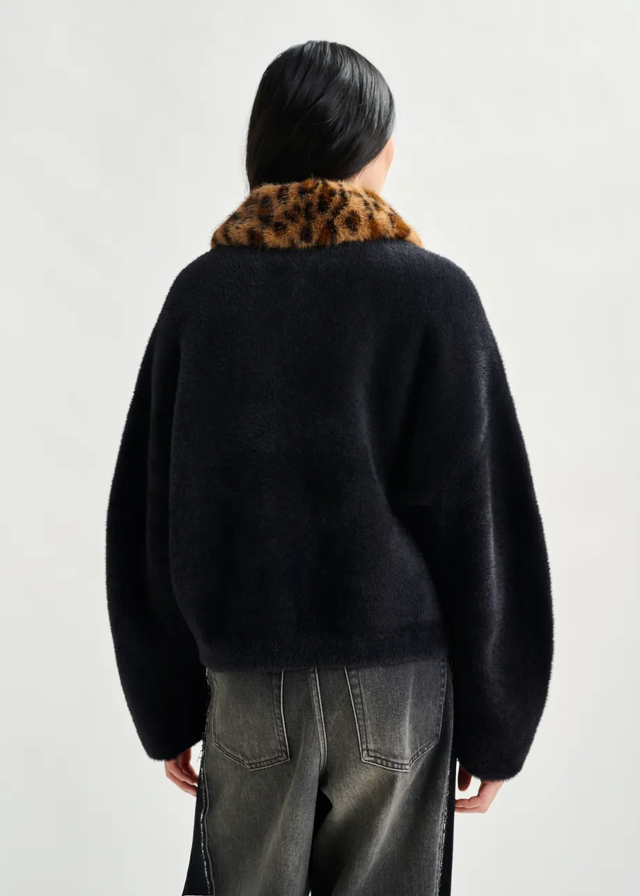 Black cardigan with removable leopard faux fur collar