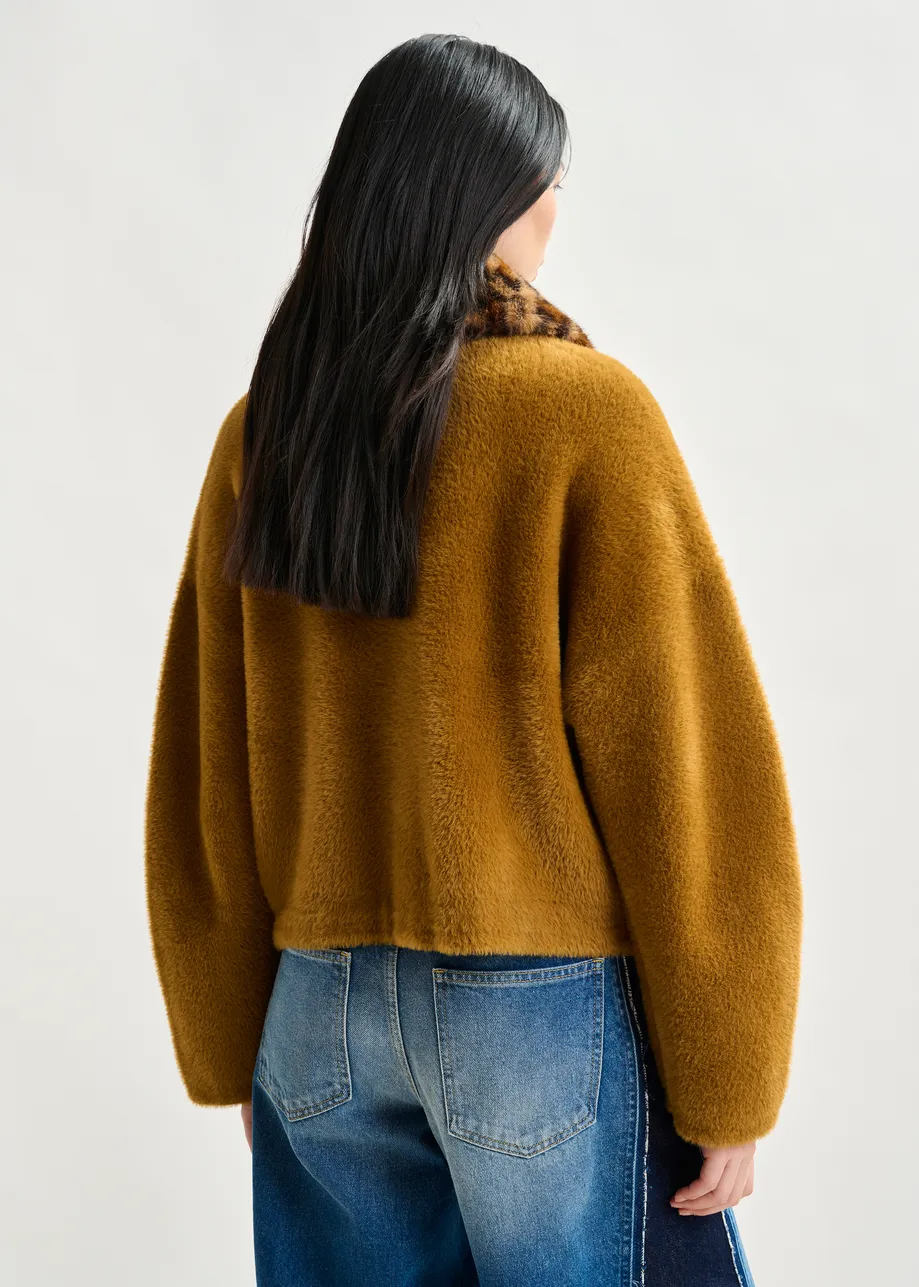 Brown cardigan with removable leopard faux fur collar