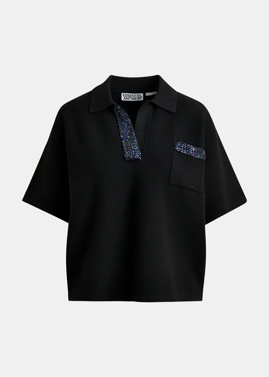 Zwart en blauwe polo met sierkraag