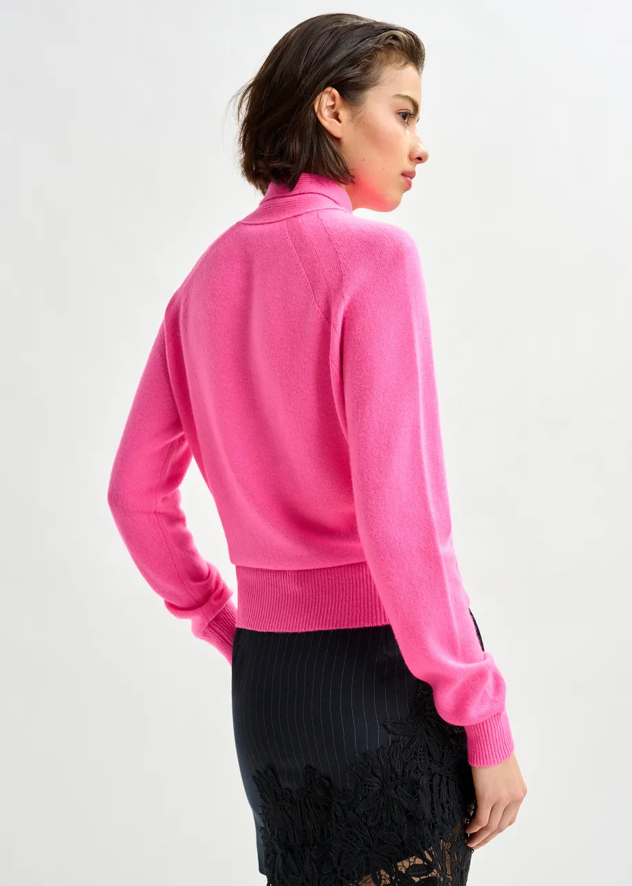 Pink cashmere sweater with pussy-bow tie