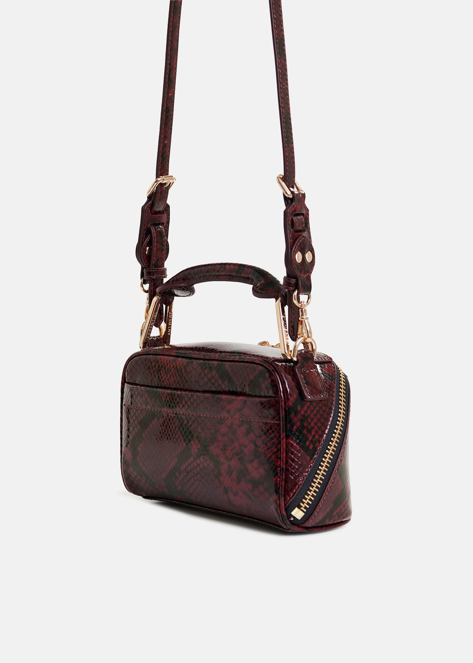 [ESSENTIEL ANTWERP]★Cubic 半月形 ショルダーバッグ フリルショルダーキルティングバッグ(ショルダーバッグ) | eur3