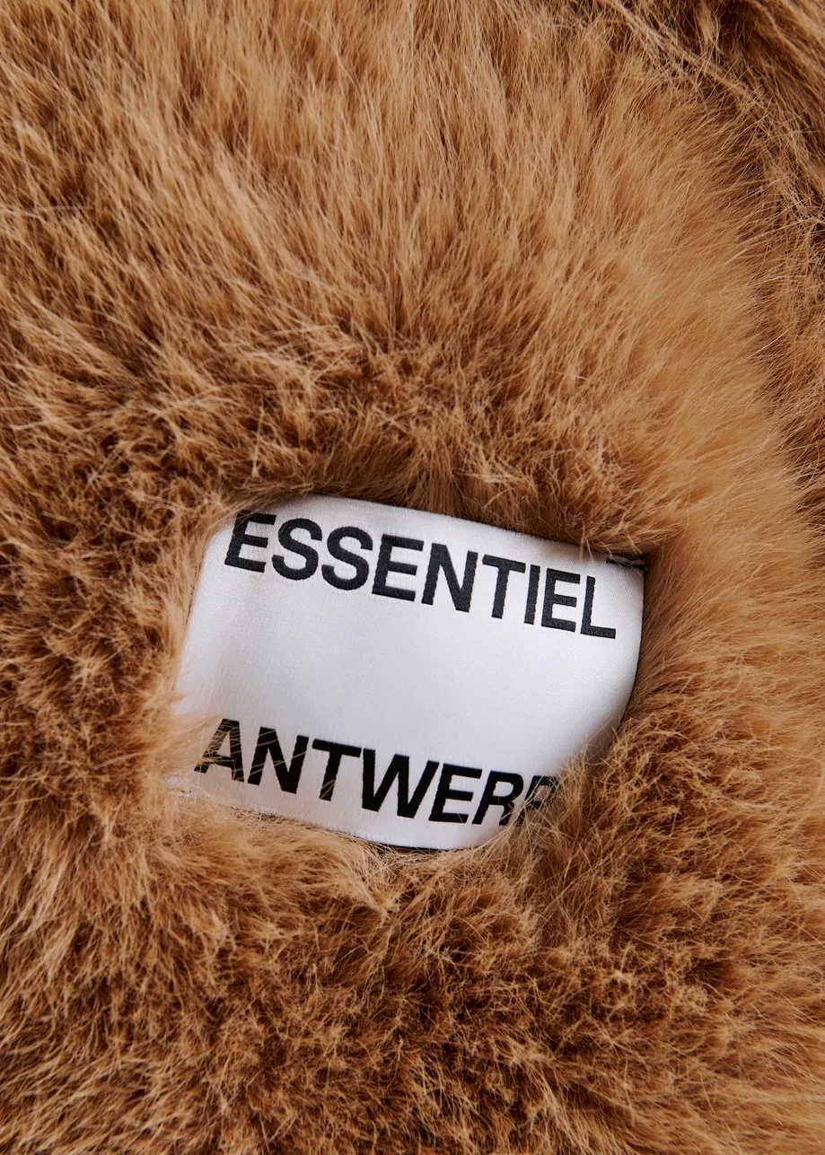 Brown faux fur scarf