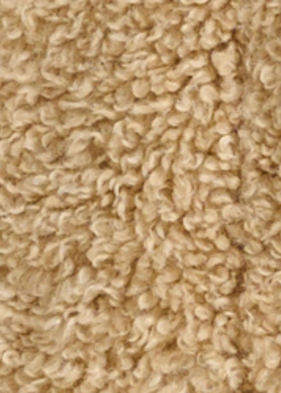 Gebroken witte oversized mantel in faux shearling met opstaande kraag