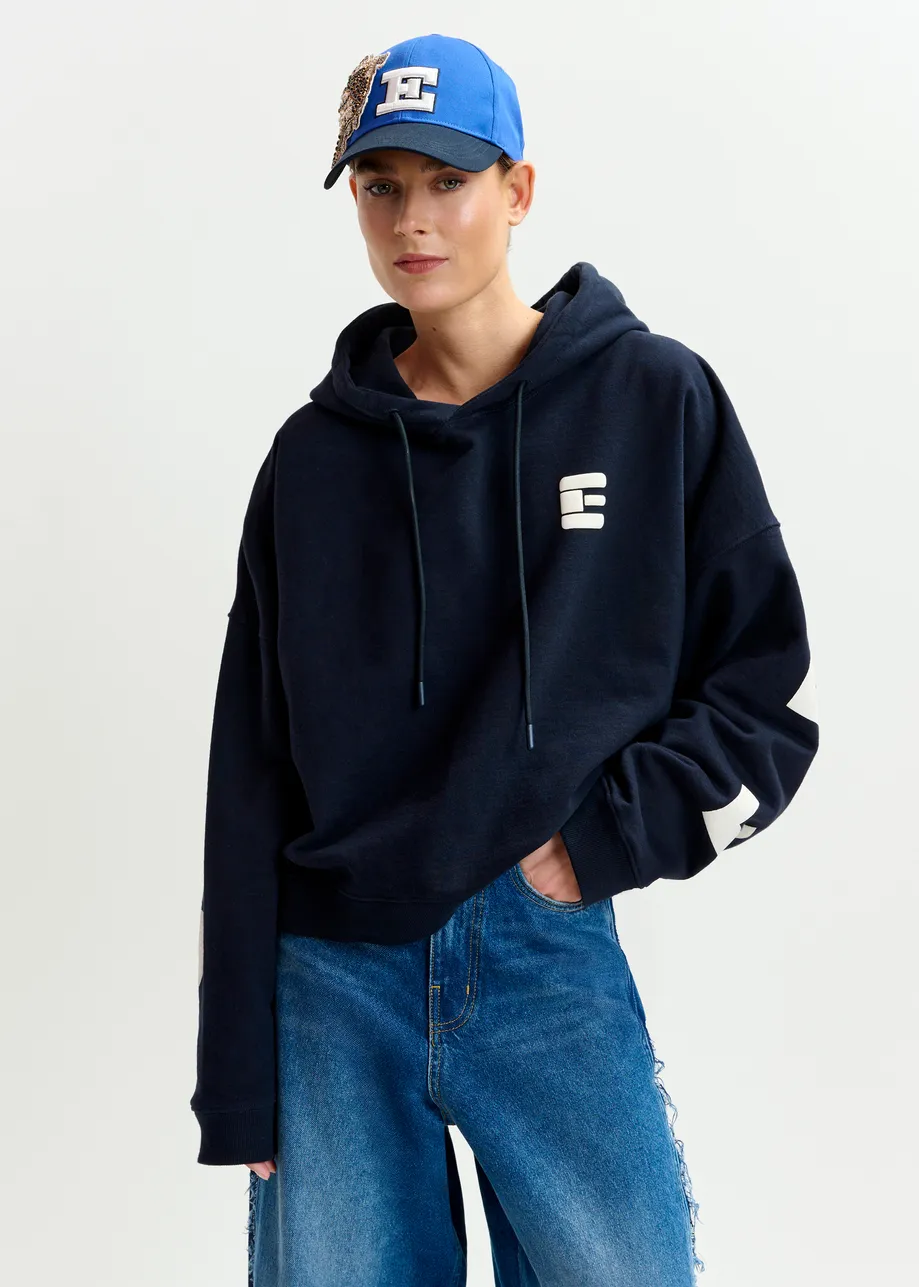 Navy oversized cotton hoodie with "fearless"-print