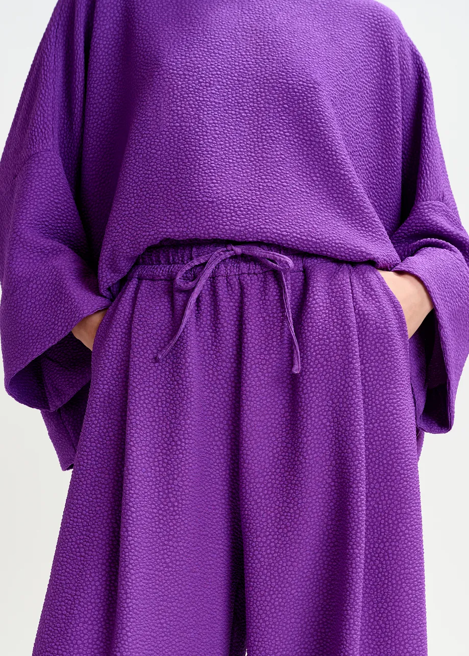 Purple wide-leg pants
